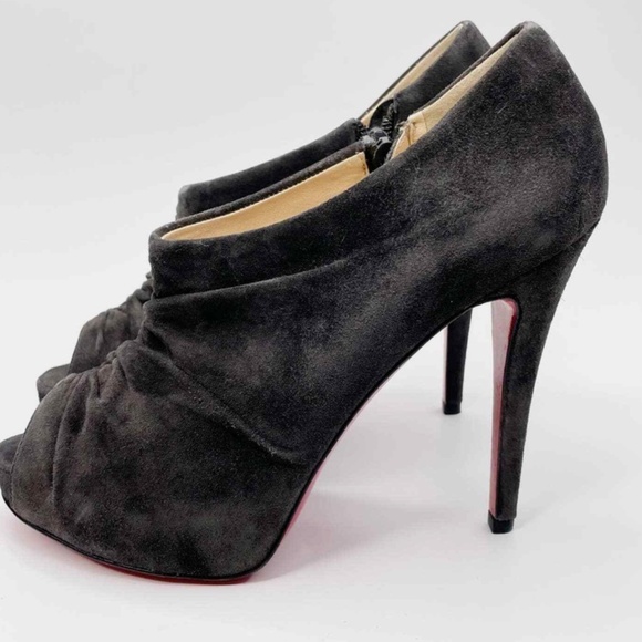 🔥 CHRISTIAN LOUBOUTIN - RED BOTTOM black Suede Treopli 120 Peep Toe Booties🔥 - Picture 9 of 10